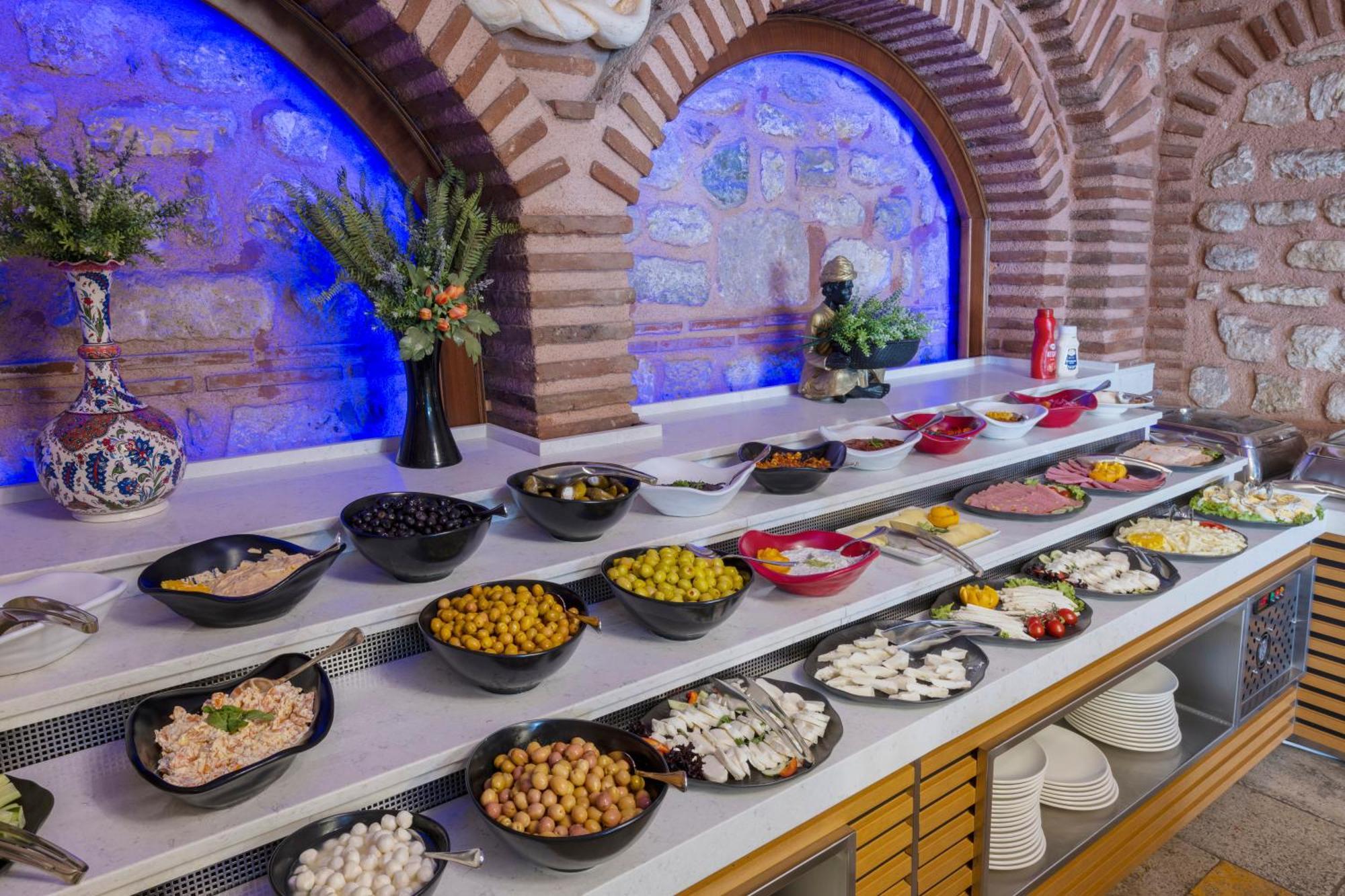 Seven Hills Palace & Spa Istanbul Exterior photo