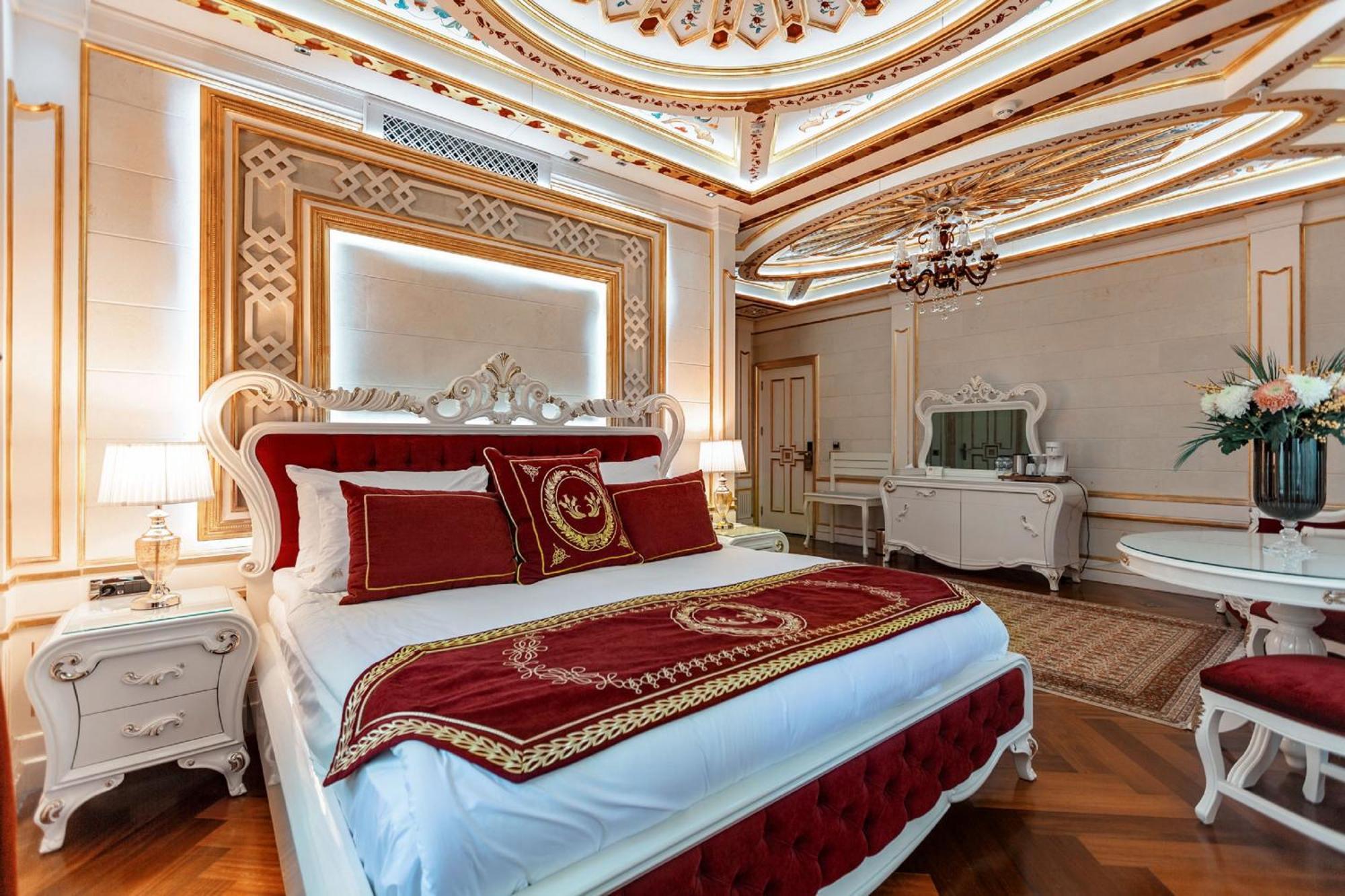 Seven Hills Palace & Spa Istanbul Exterior photo