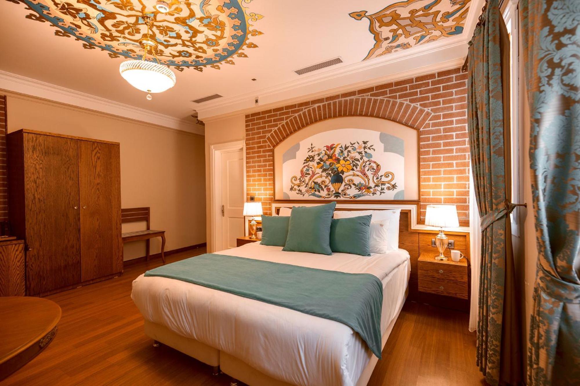 Seven Hills Palace & Spa Istanbul Exterior photo